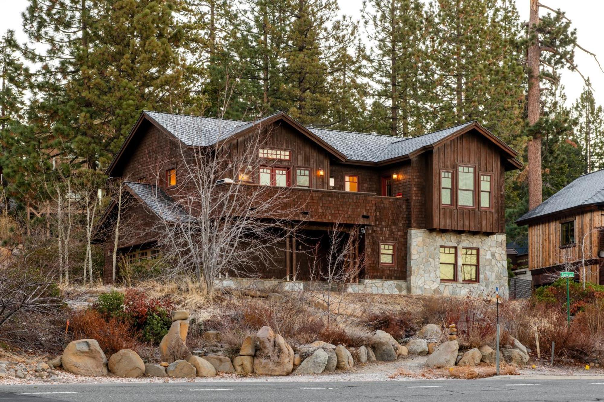 Atkinson By Avantstay Lake Front Home W Stunning Views In Tahoe Vista Exterior photo