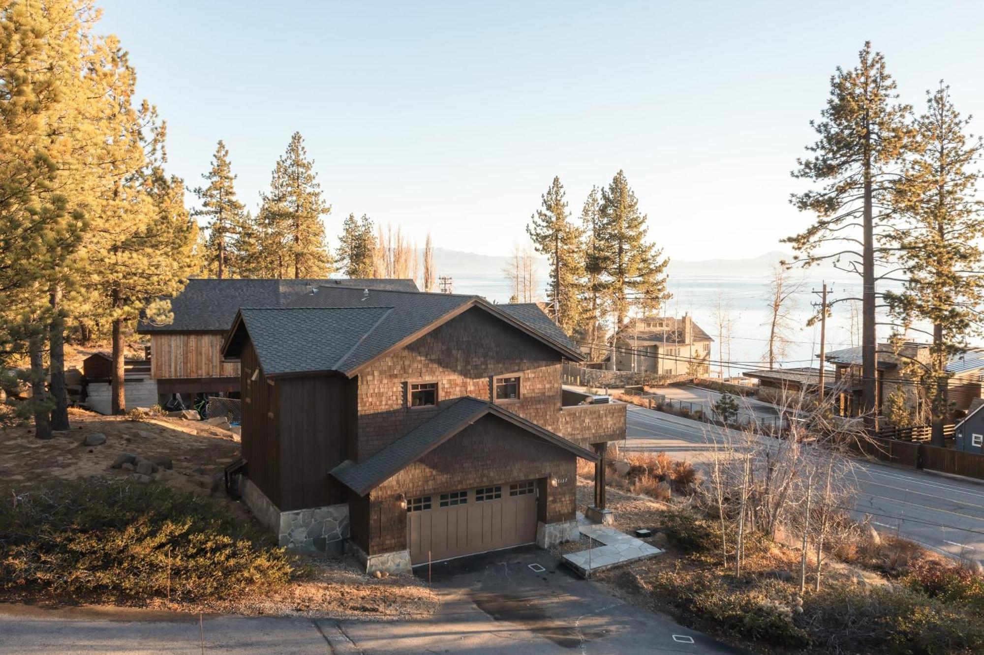 Atkinson By Avantstay Lake Front Home W Stunning Views In Tahoe Vista Exterior photo